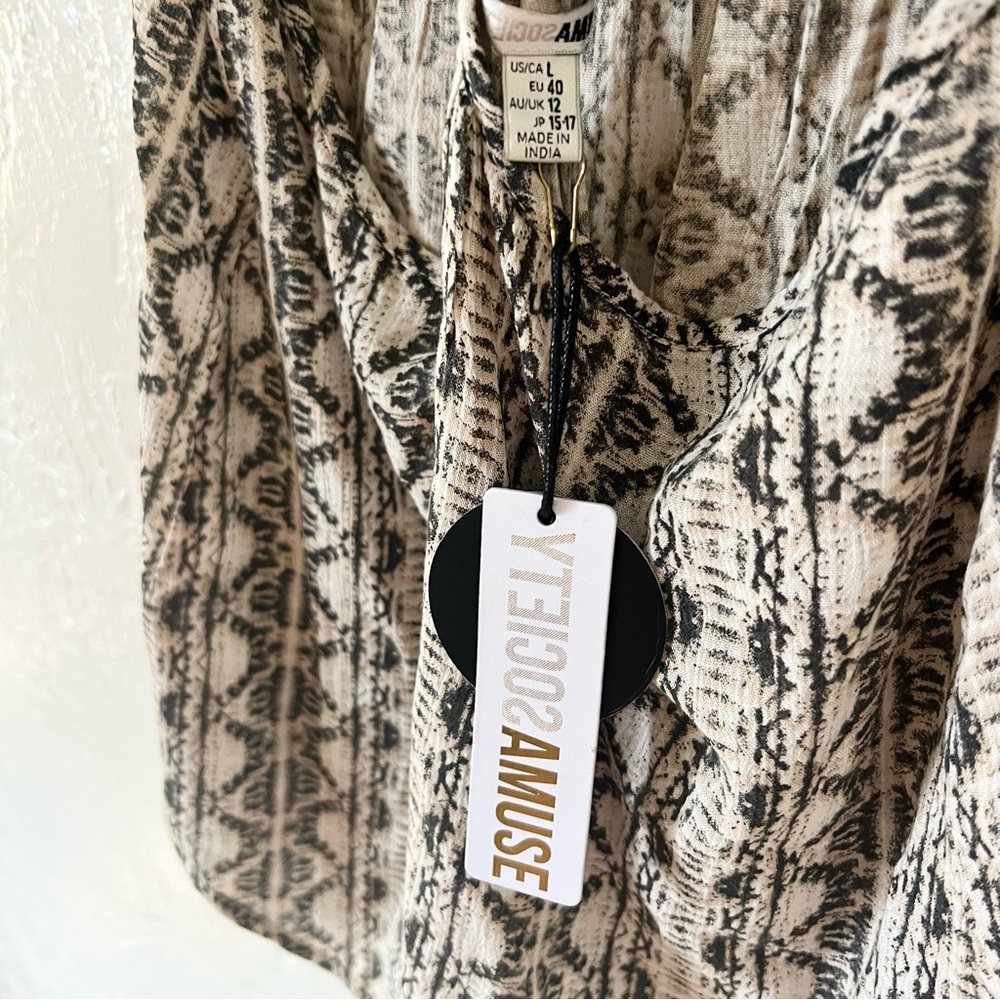 NWT Amuse Society Beach Daze Studded Tank - Picture 6 of 7